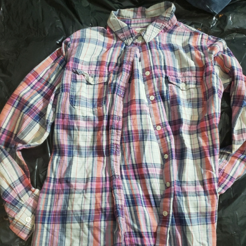 Long sleeve button down